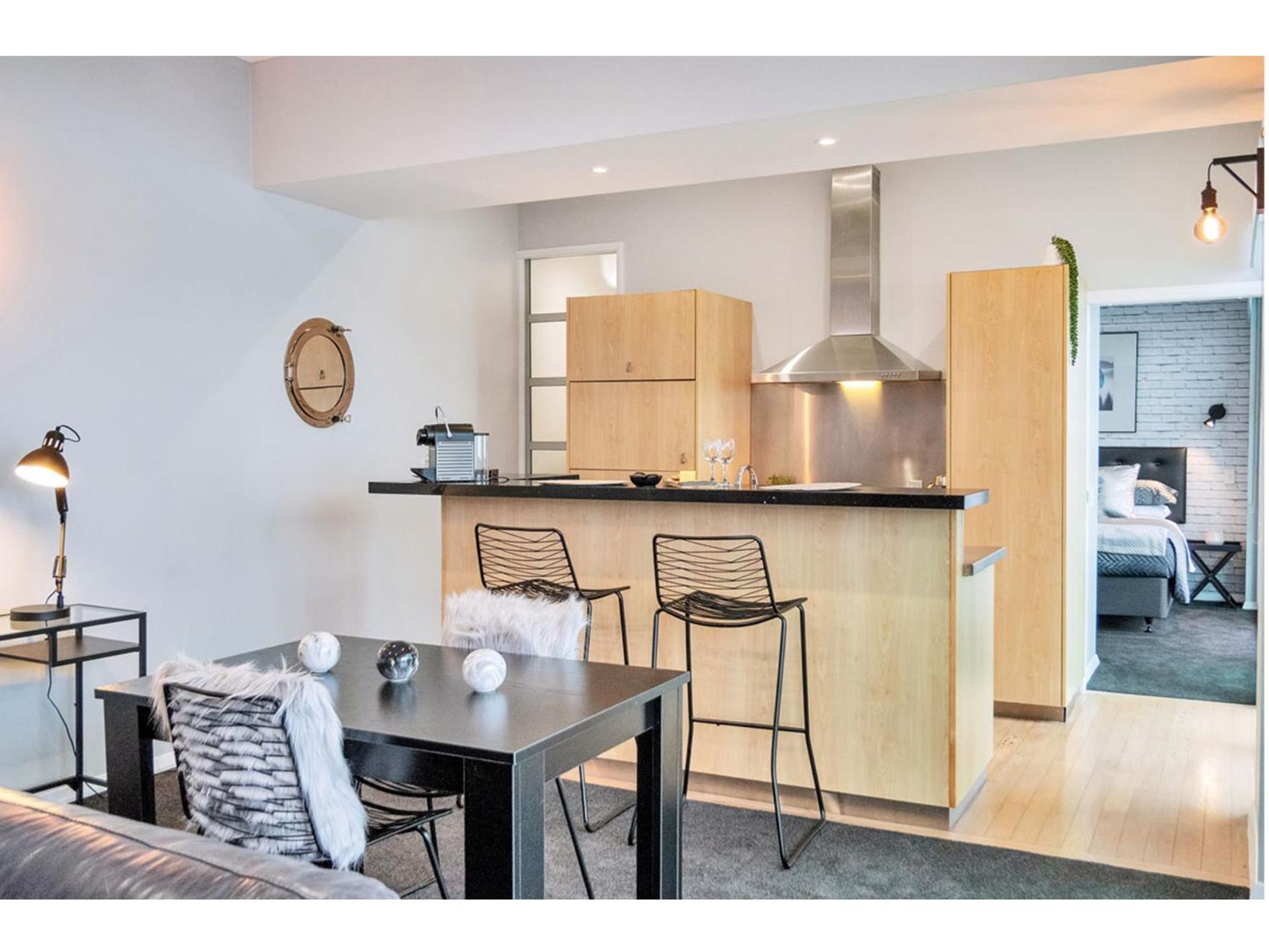 Princes Wharf Boutique Apartments Окленд Экстерьер фото