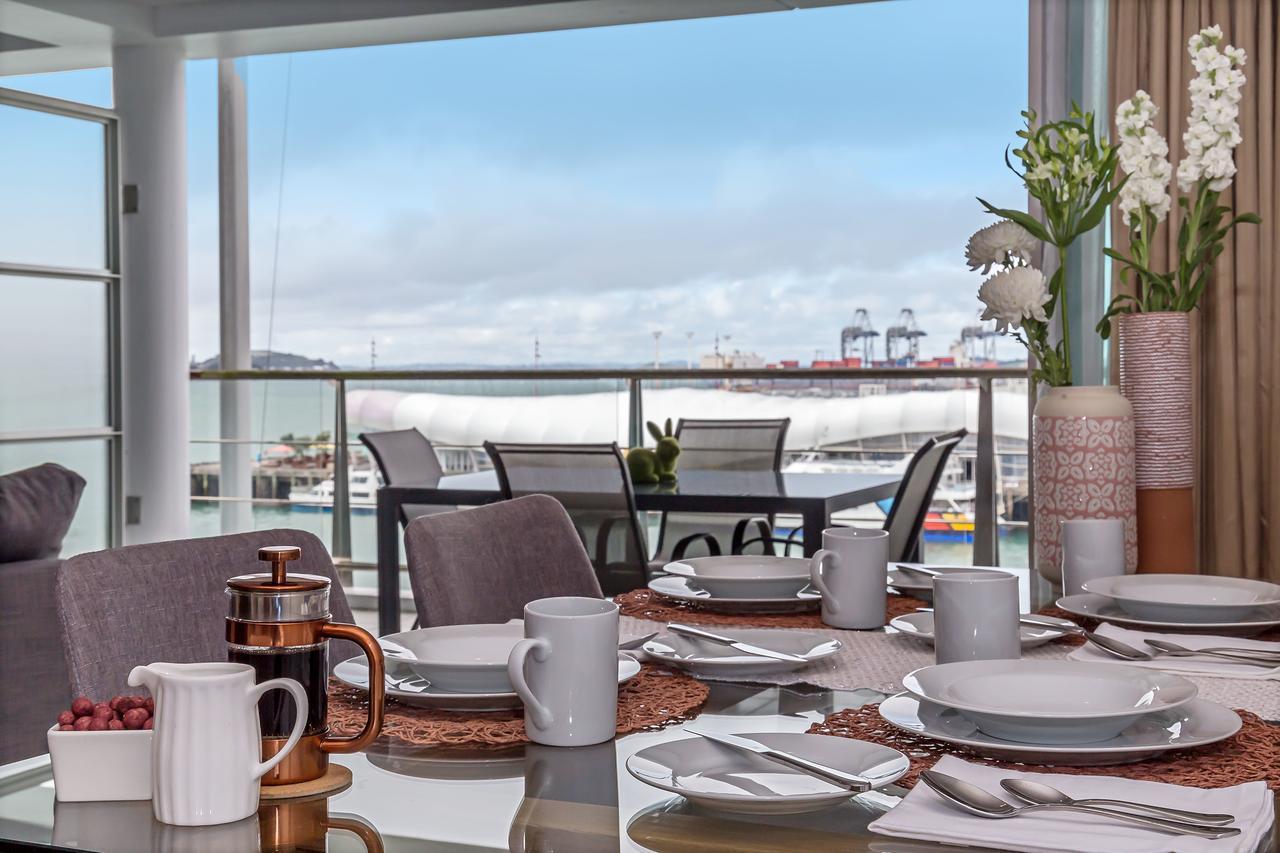 Princes Wharf Boutique Apartments Окленд Экстерьер фото