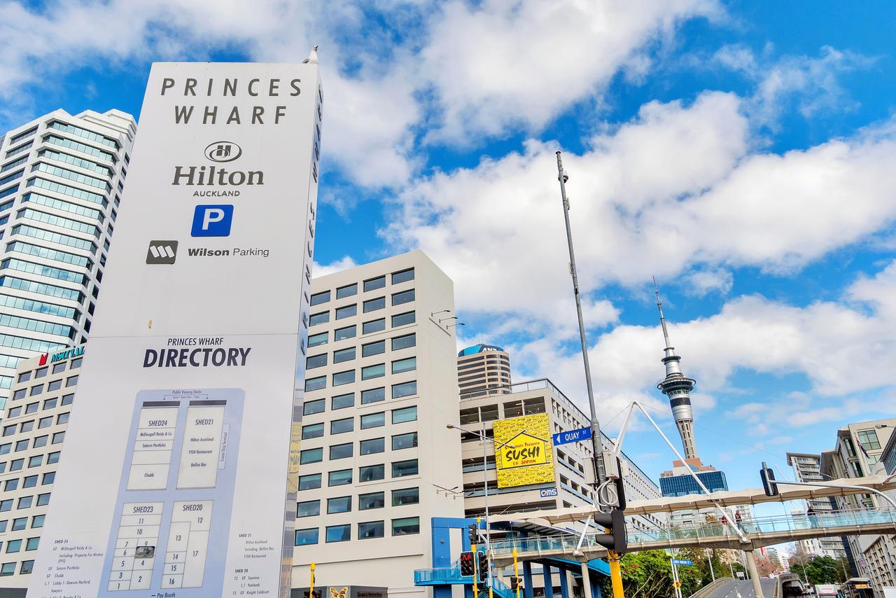 Princes Wharf Boutique Apartments Окленд Экстерьер фото